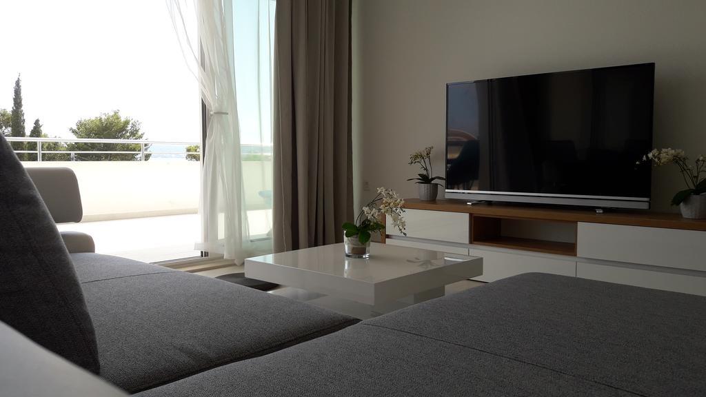 Villa-Apartments Karmel Kaštela Eksteriør bilde