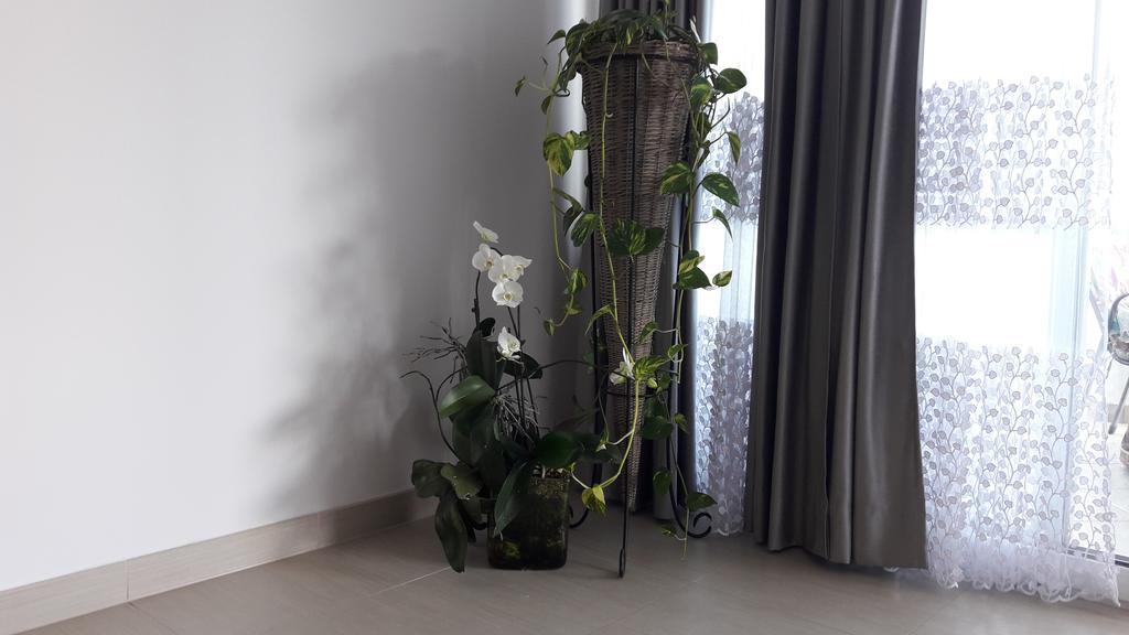 Villa-Apartments Karmel Kaštela Eksteriør bilde